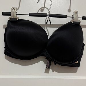Victoria's Secret Black Strapless Push-Up Bra
